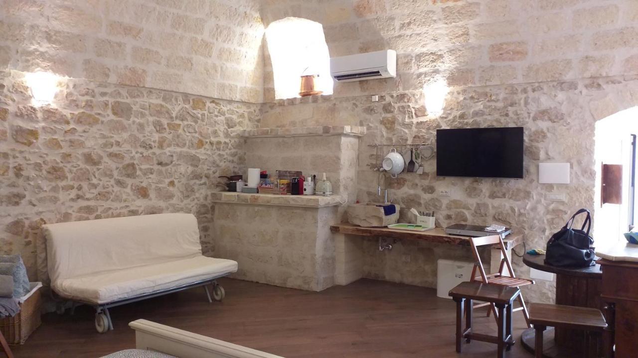 Altana Di Tufo Bed & Breakfast Molfetta Bagian luar foto