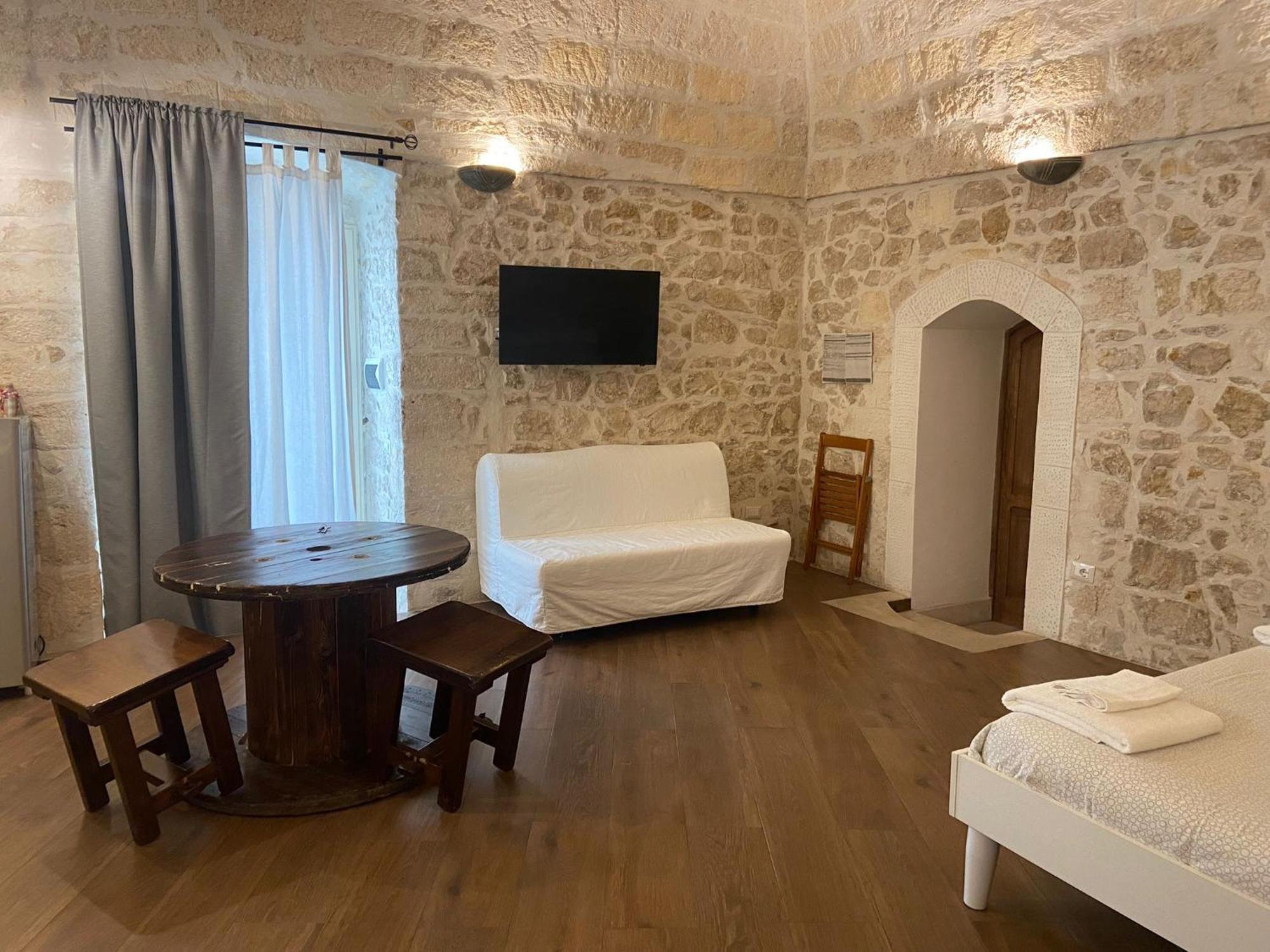Altana Di Tufo Bed & Breakfast Molfetta Bagian luar foto